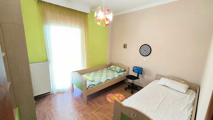 Image No.21-2 Bed Flat for sale