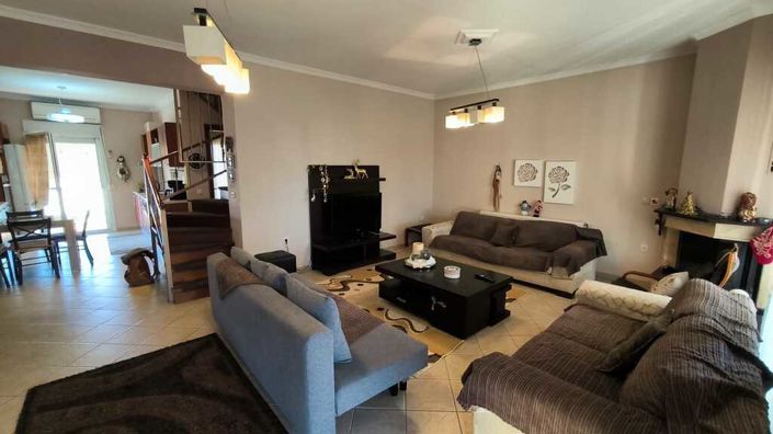 Image No.5-2 Bed Flat for sale