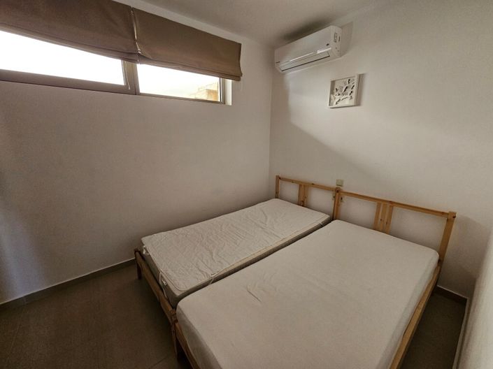 Image No.12-2 Bed Maisonette for sale