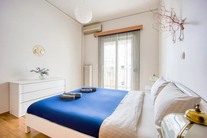 Image No.20-2 Bed Flat for sale