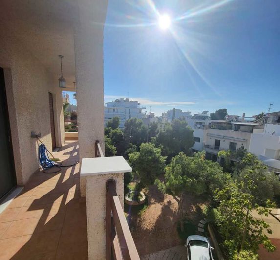 Image No.14-3 Bed Flat for sale