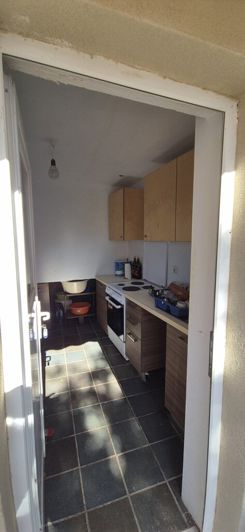 Image No.19-3 Bed Property for sale