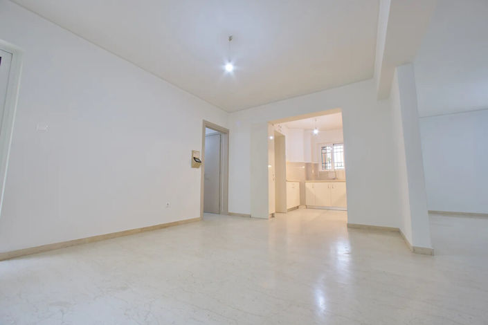 Image No.7-3 Bed Flat for sale