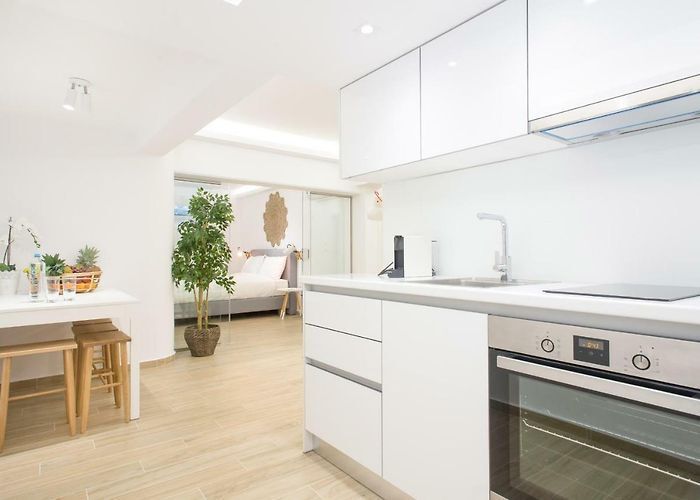 Image No.3-3 Bed Flat for sale