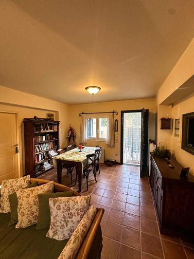 Image No.22-Propriété de 3 chambres à vendre à Nea Makri