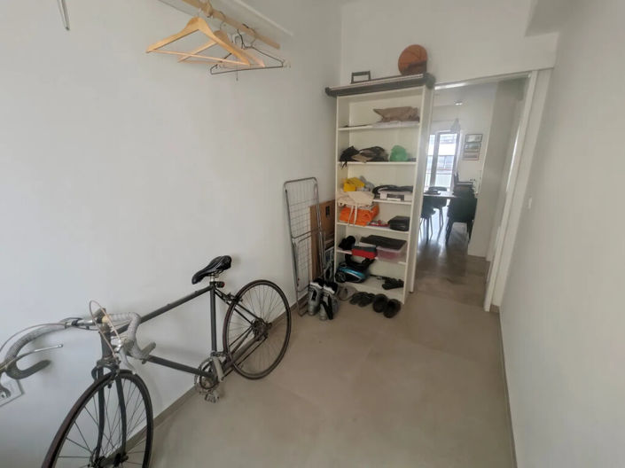 Image No.15-2 Bed Flat for sale