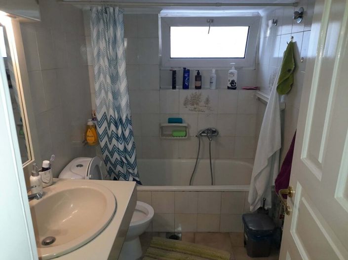 Image No.12-2 Bed Flat for sale