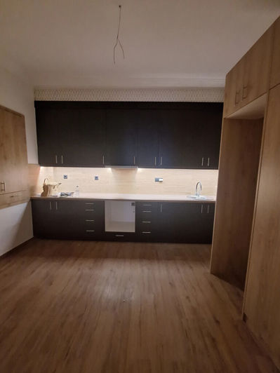 Image No.5-1 Bed Flat for sale