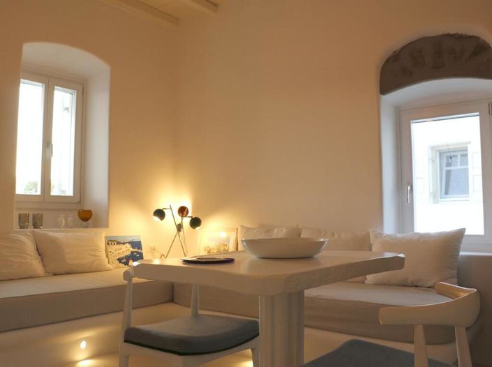 Image No.11-3 Bed Property for sale