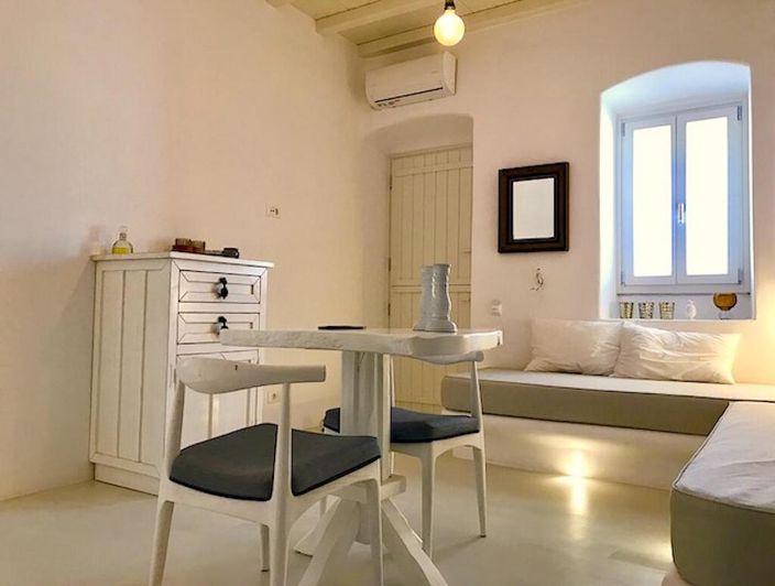 Image No.13-3 Bed Property for sale