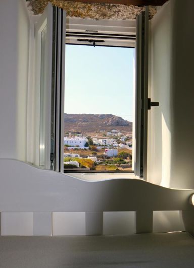 Image No.19-3 Bed Property for sale