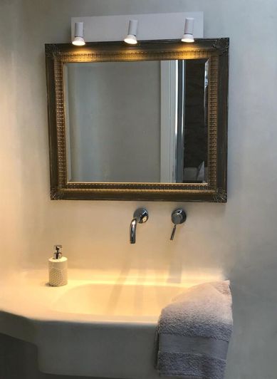 Image No.28-3 Bed Property for sale