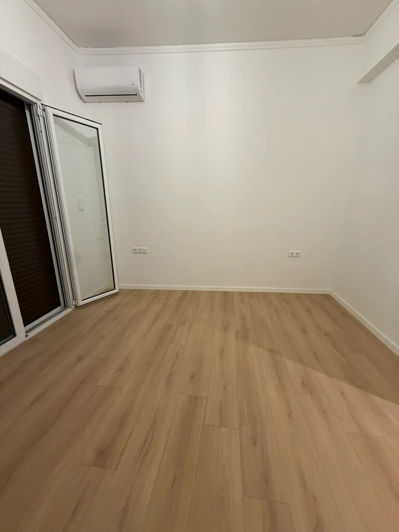 Image No.10-1 Bed Flat for sale