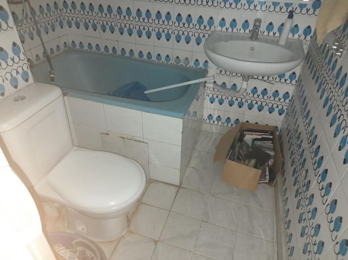 Image No.10-2 Bed Flat for sale