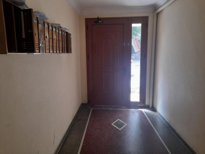 Image No.21-2 Bed Flat for sale