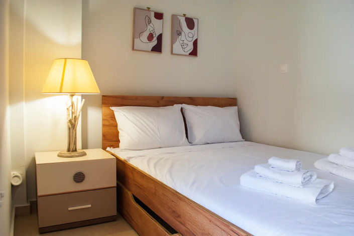 Image No.17-2 Bed Flat for sale