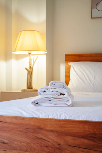 Image No.18-2 Bed Flat for sale