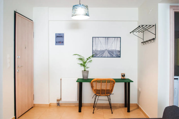 Image No.5-2 Bed Flat for sale