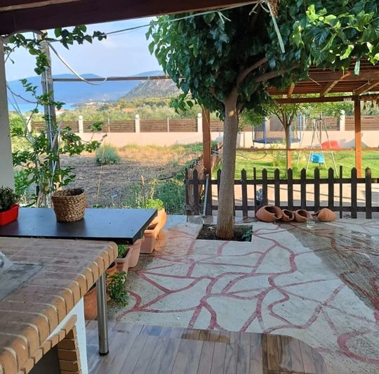 Image No.5-5 Bed Property for sale