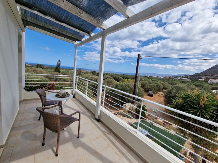 Image No.14-3 Bed Maisonette for sale