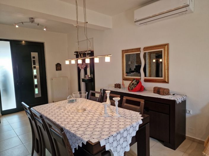 Image No.7-3 Bed Maisonette for sale