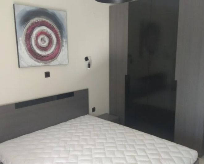 Image No.4-4 Bed Flat for sale