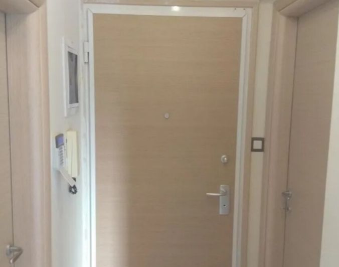 Image No.9-4 Bed Flat for sale