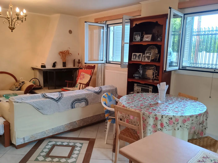 Image No.9-4 Bed Property for sale