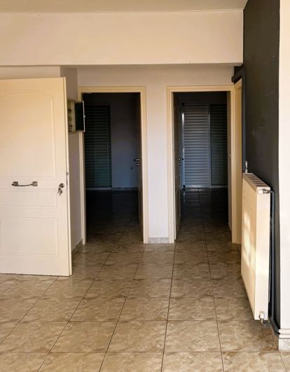 Image No.4-2 Bed Flat for sale