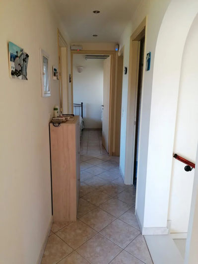 Image No.7-4 Bed Property for sale