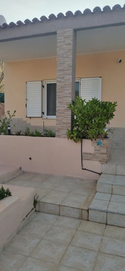 Image No.3-Propriété de 1 chambre à vendre à Lavrio