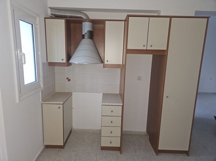 Image No.3-3 Bed Property for sale