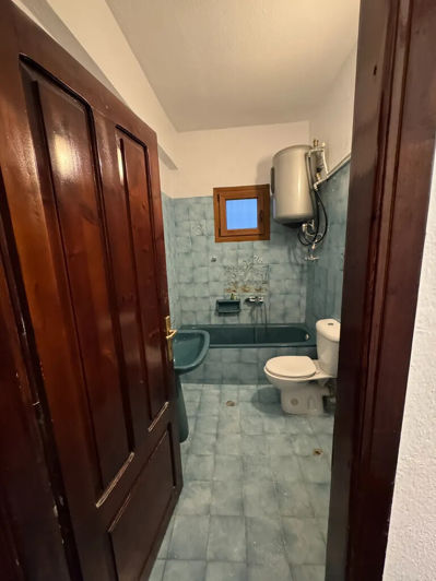 Image No.17-2 Bed Property for sale