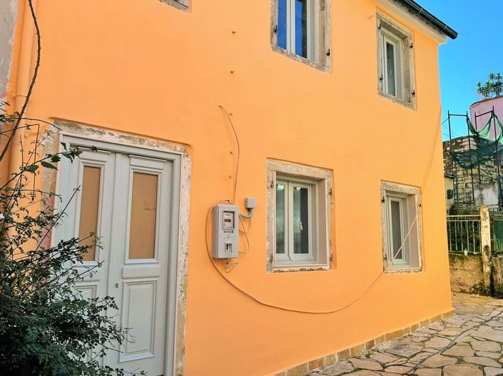 Image No.5-4 Bed Property for sale