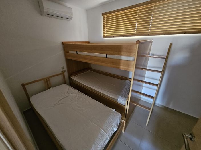 Image No.12-2 Bed Maisonette for sale