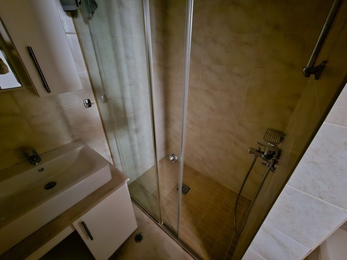 Image No.17-2 Bed Maisonette for sale