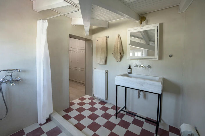 Image No.17-4 Bed Maisonette for sale