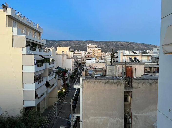 Image No.25-2 Bed Flat for sale