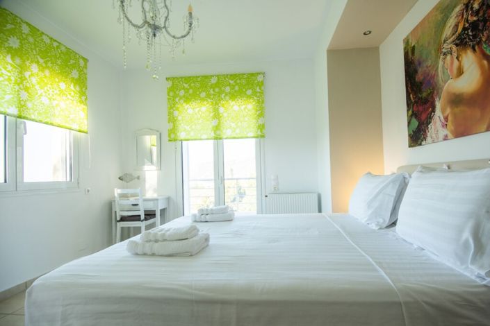 Image No.10-3 Bed Villa for sale