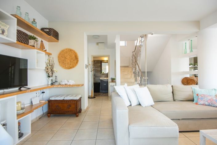 Image No.25-3 Bed Villa for sale