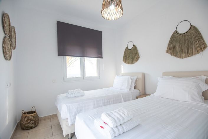 Image No.5-3 Bed Villa for sale