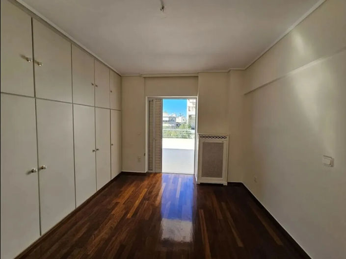 Image No.6-3 Bed Flat for sale