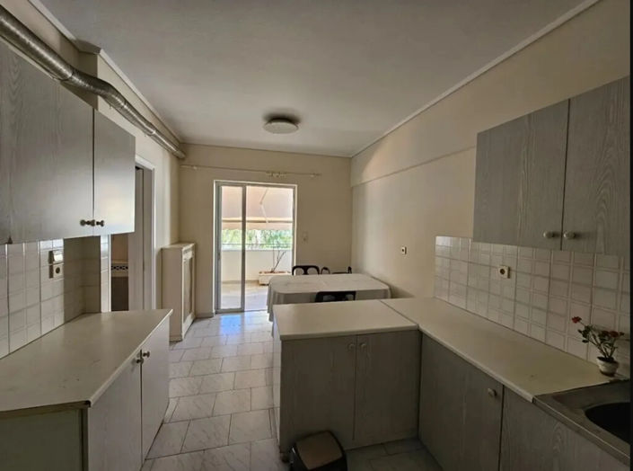 Image No.9-3 Bed Flat for sale