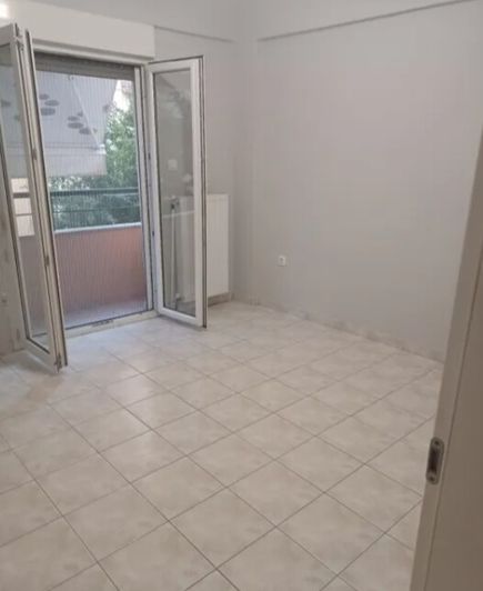 Image No.8-3 Bed Flat for sale