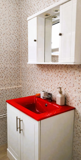 Image No.5-3 Bed Property for sale