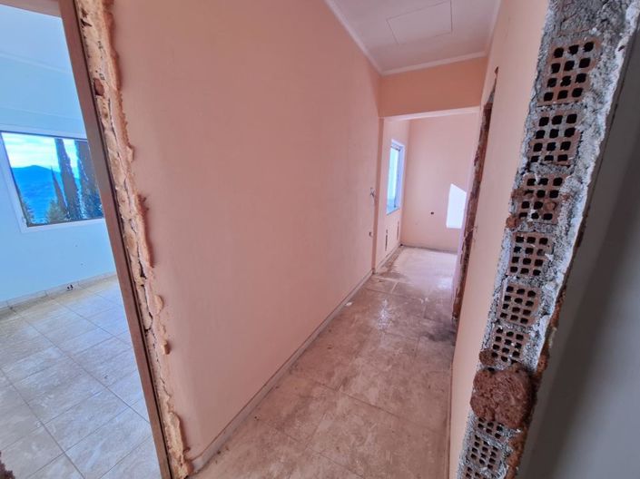 Image No.22-Villa for sale