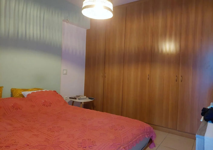 Image No.5-2 Bed Flat for sale