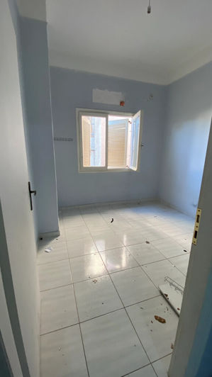 Image No.6-2 Bed Flat for sale