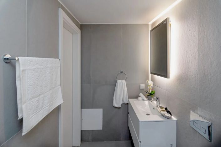 Image No.10-Villa for sale