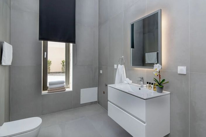 Image No.11-Villa for sale